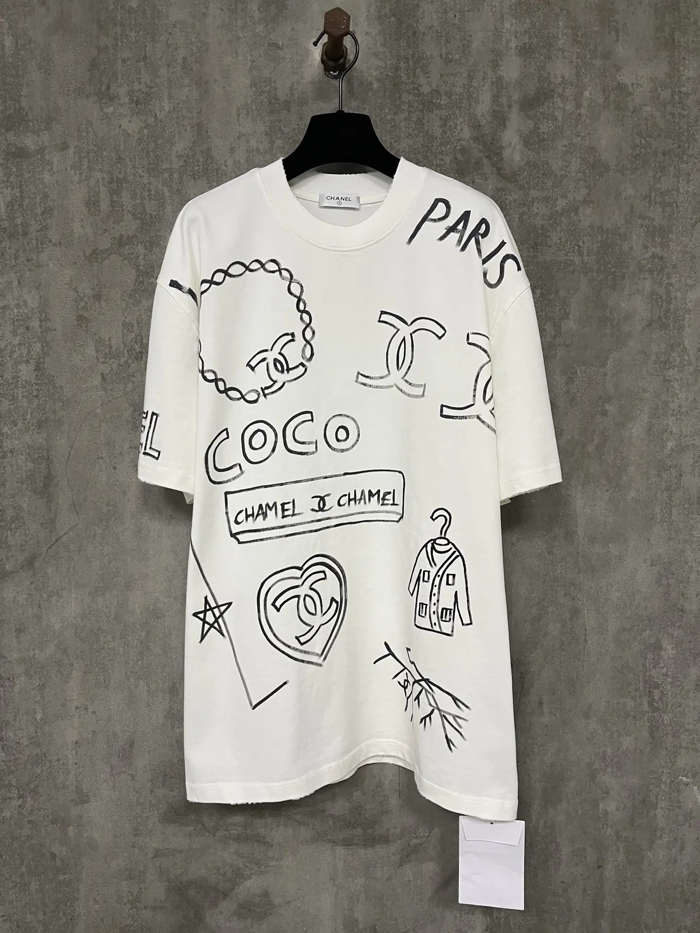 Hand-Painted Graffiti Heavyweight Cotton T-Shirt D17012347