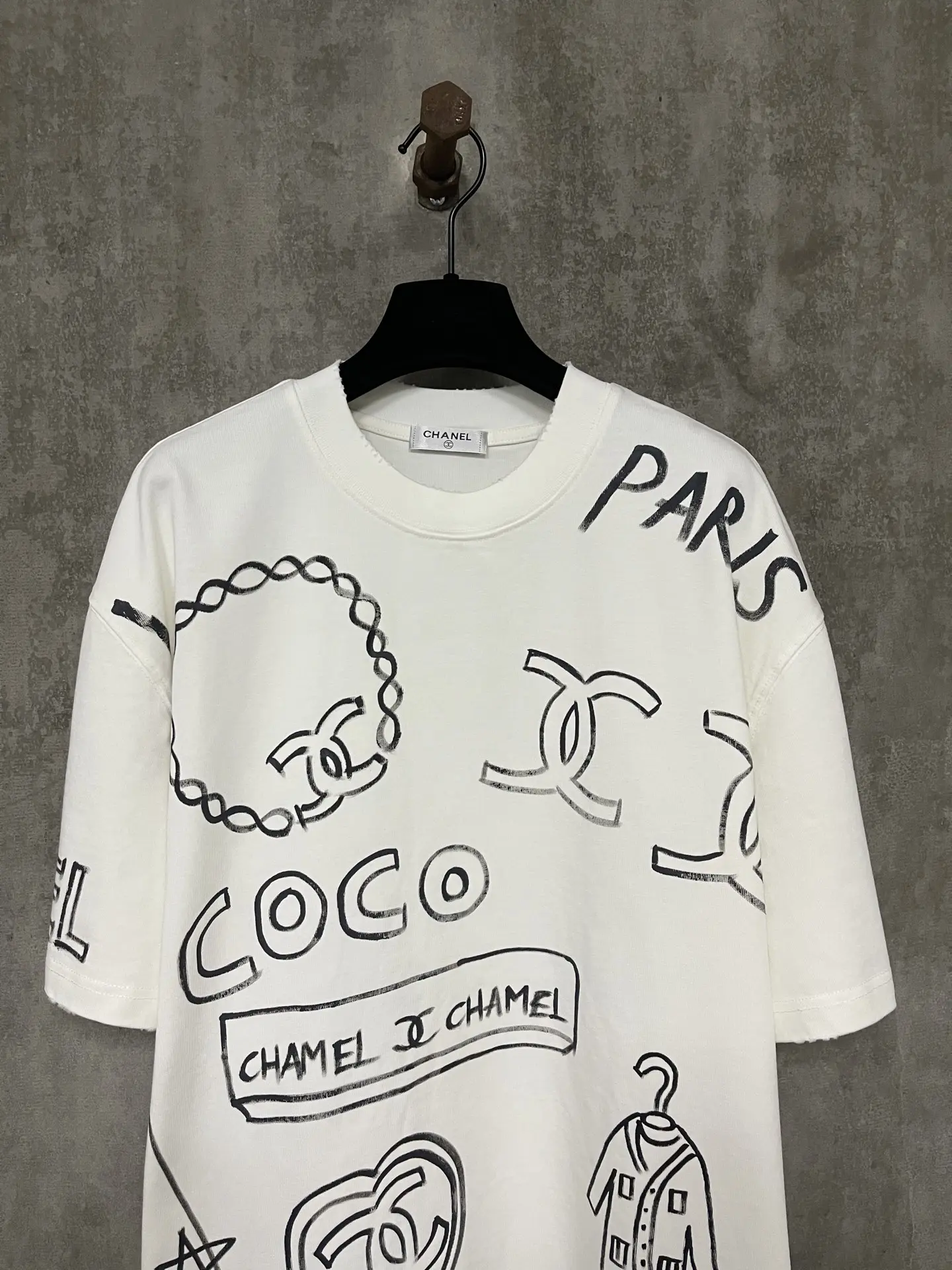 Hand-Painted Graffiti Heavyweight Cotton T-Shirt D17012347 — view 3
