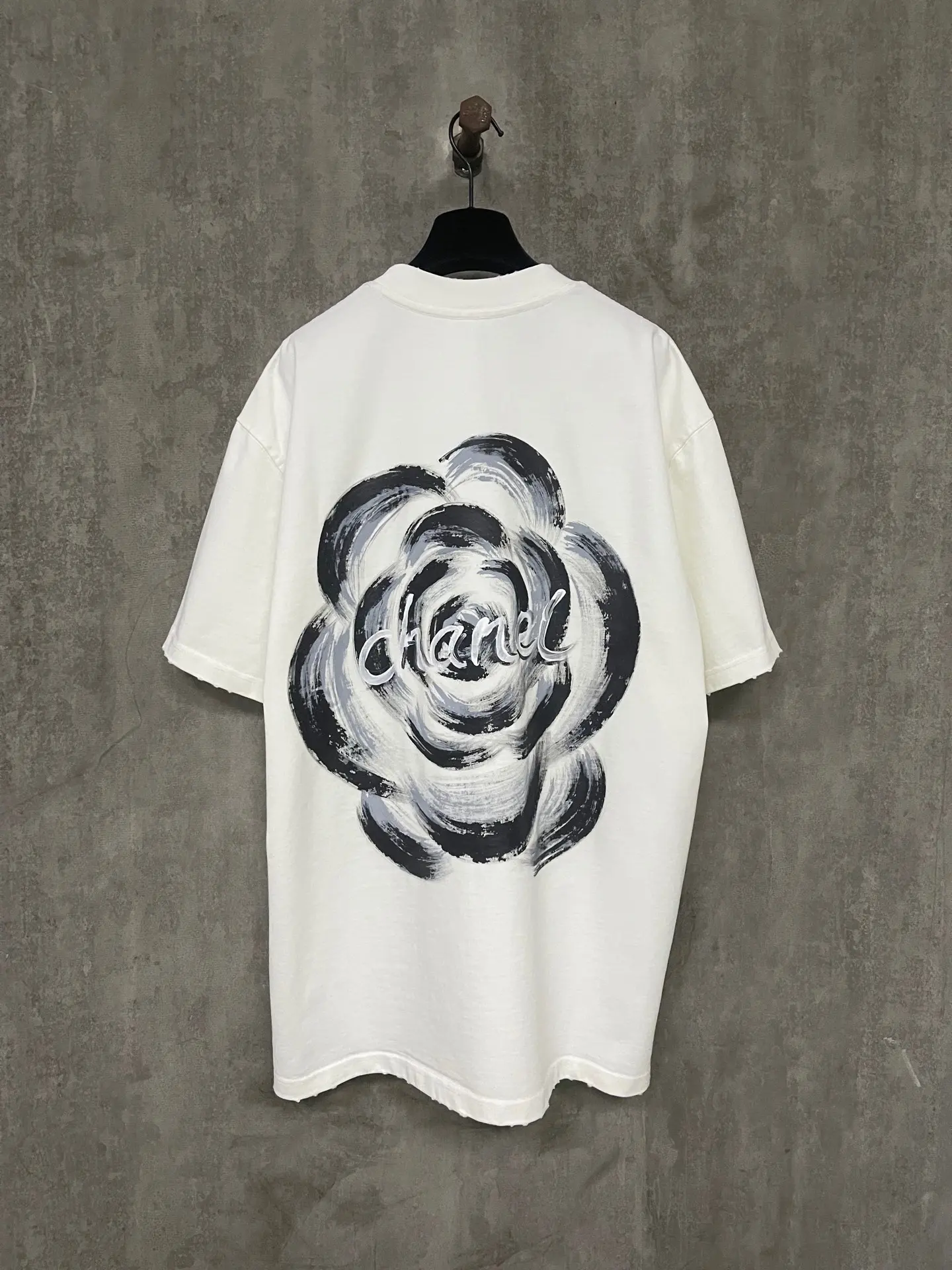 Hand-Painted Logo Heavyweight Cotton T-Shirt D17012348 — view 2