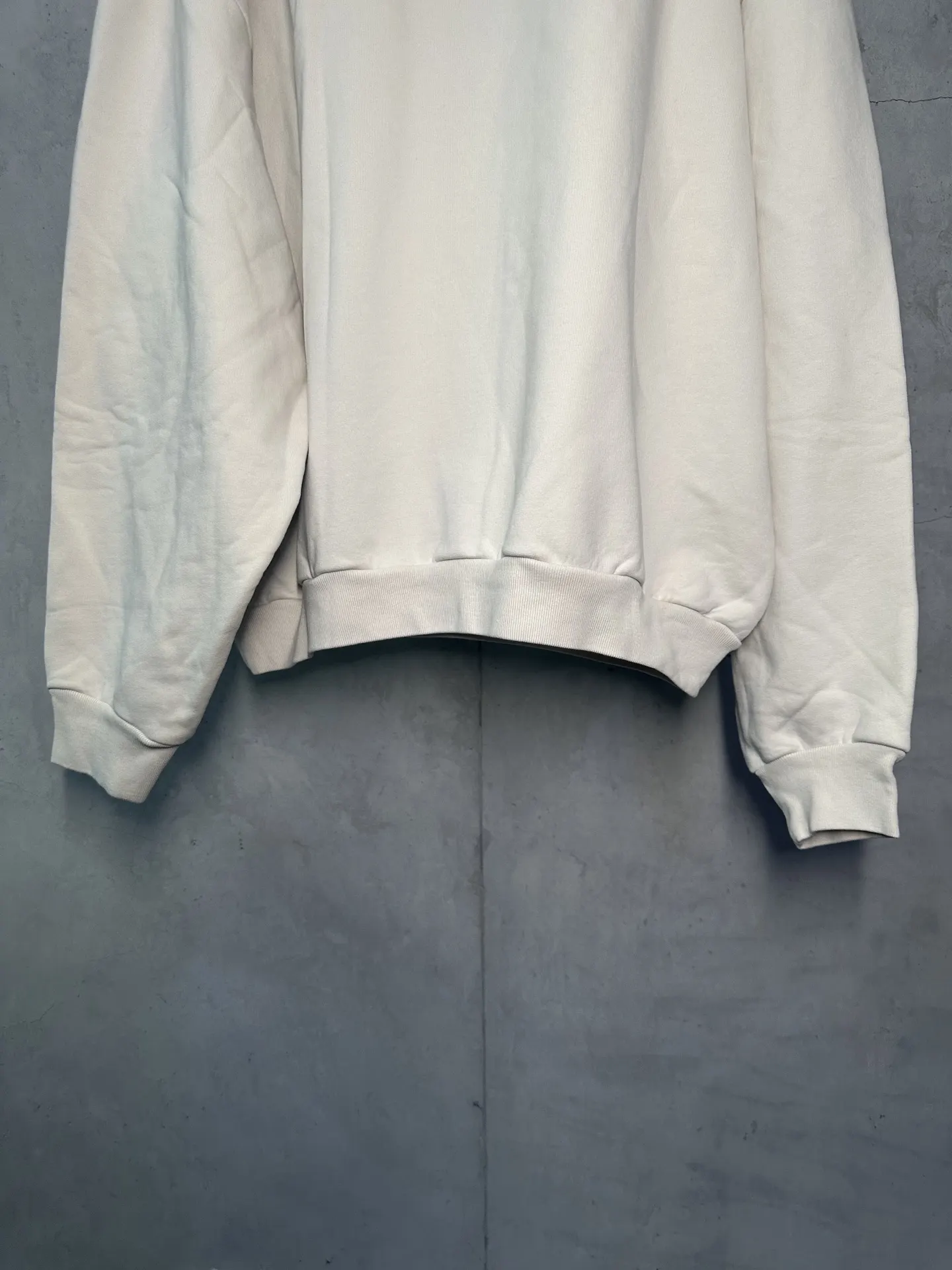 Logo Embroidered Oversized Hoodie D22012341 — view 6