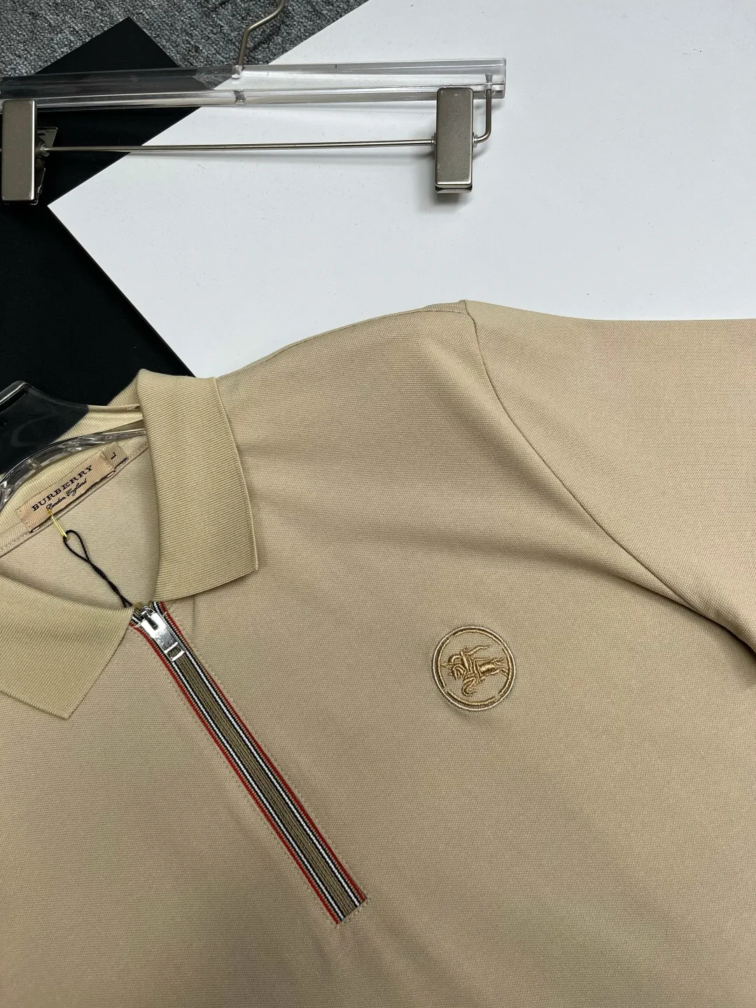 Zip-Neck Piqué Polo Shirt D11018865 — view 5