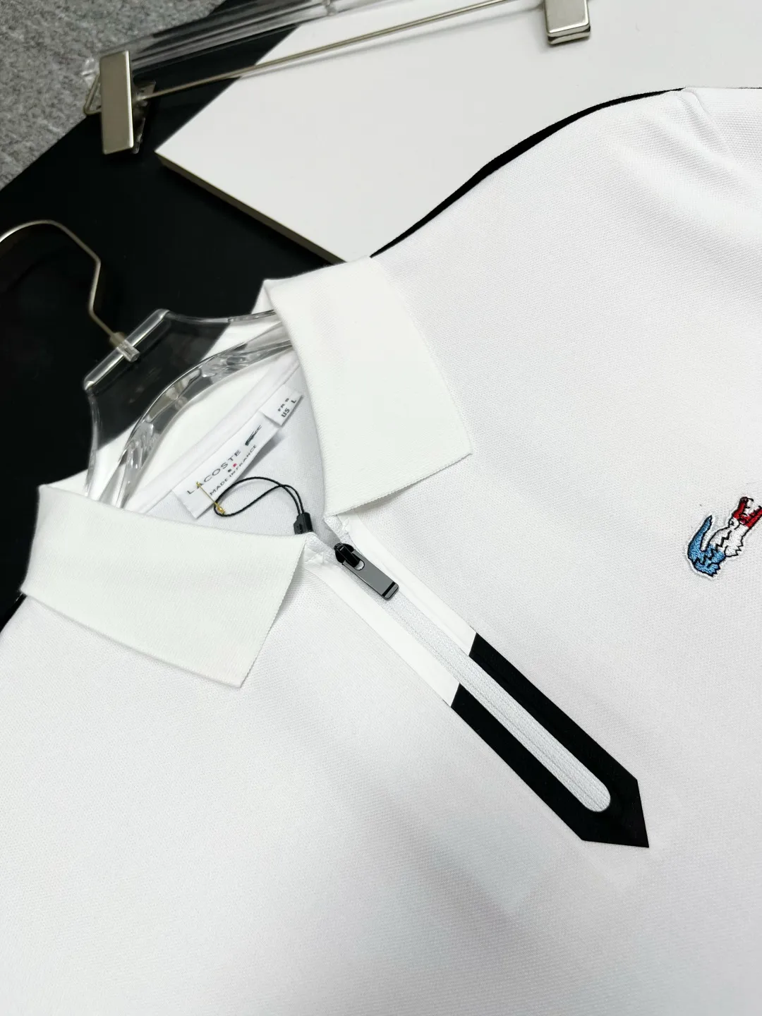Zip-Neck Piqué Polo Shirt D11018946 — view 4