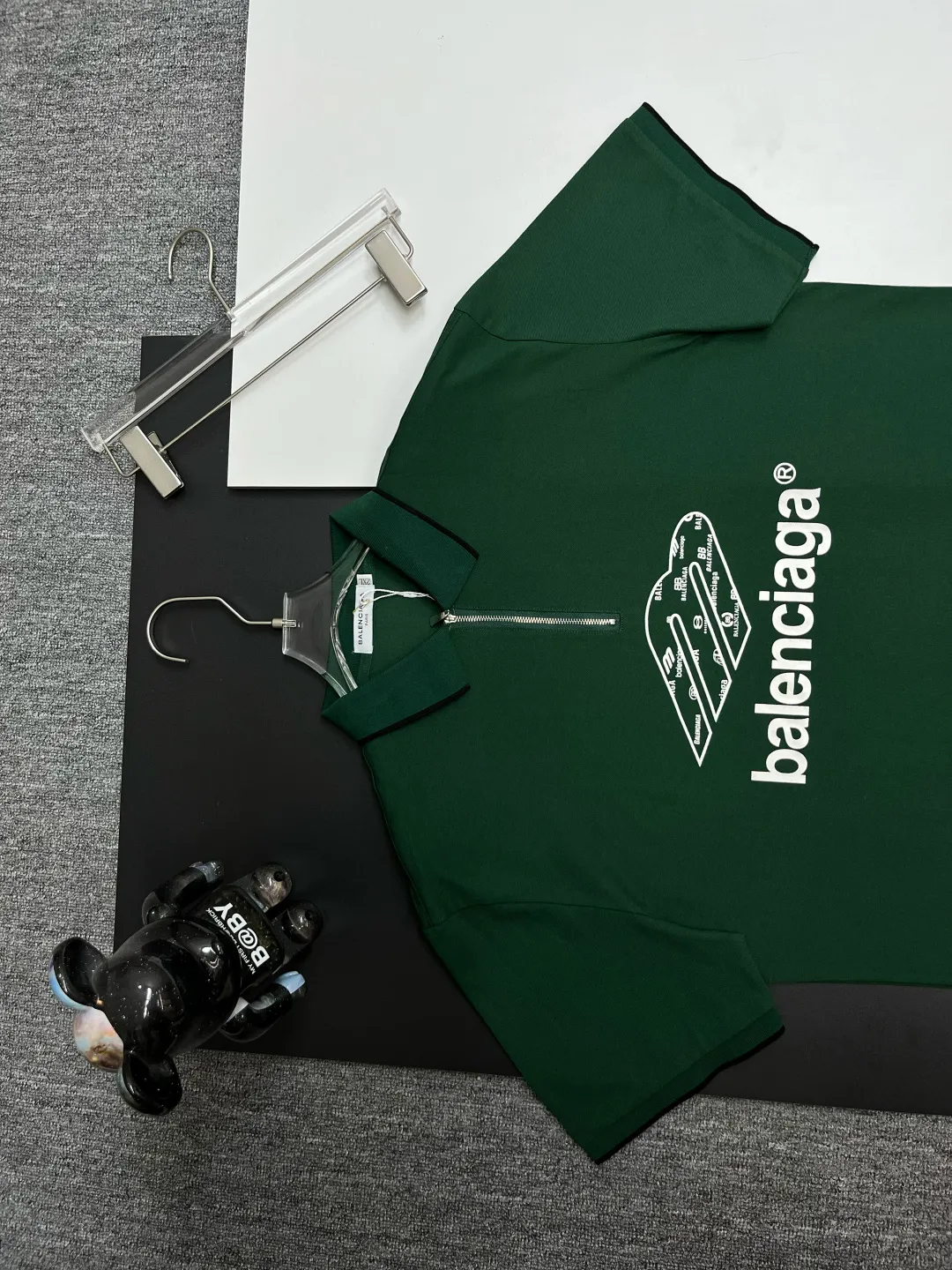 Logo Graphic Quarter-Zip Polo Shirt D11018836 — view 2