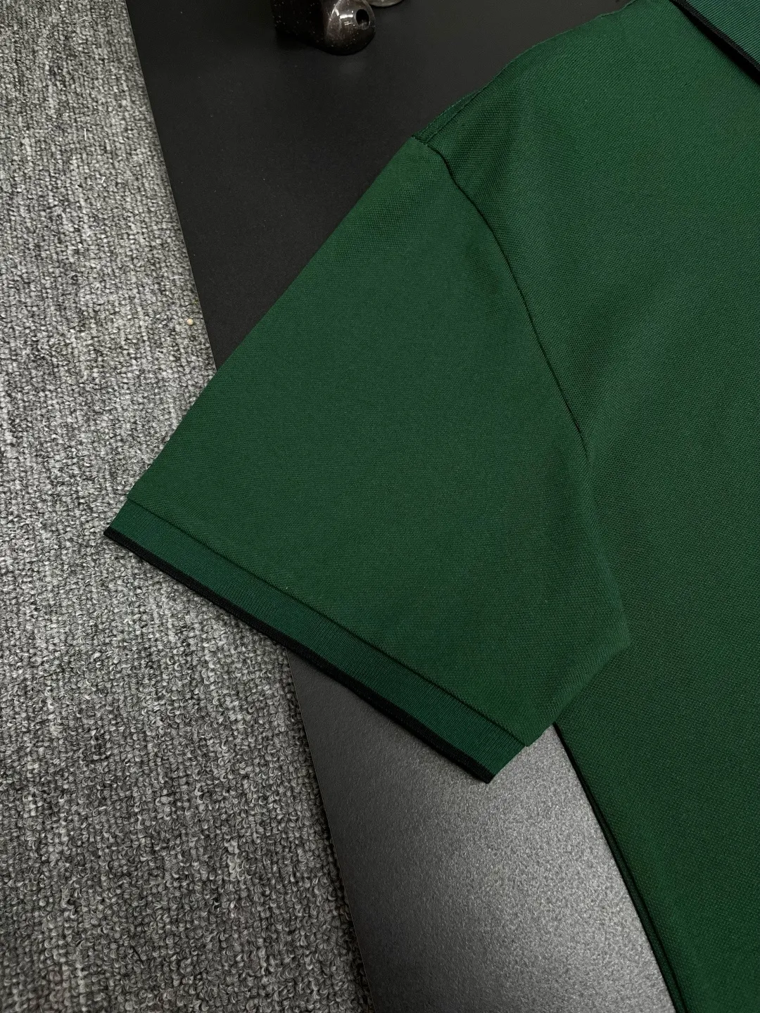 Logo Graphic Quarter-Zip Polo Shirt D11018836 — view 6