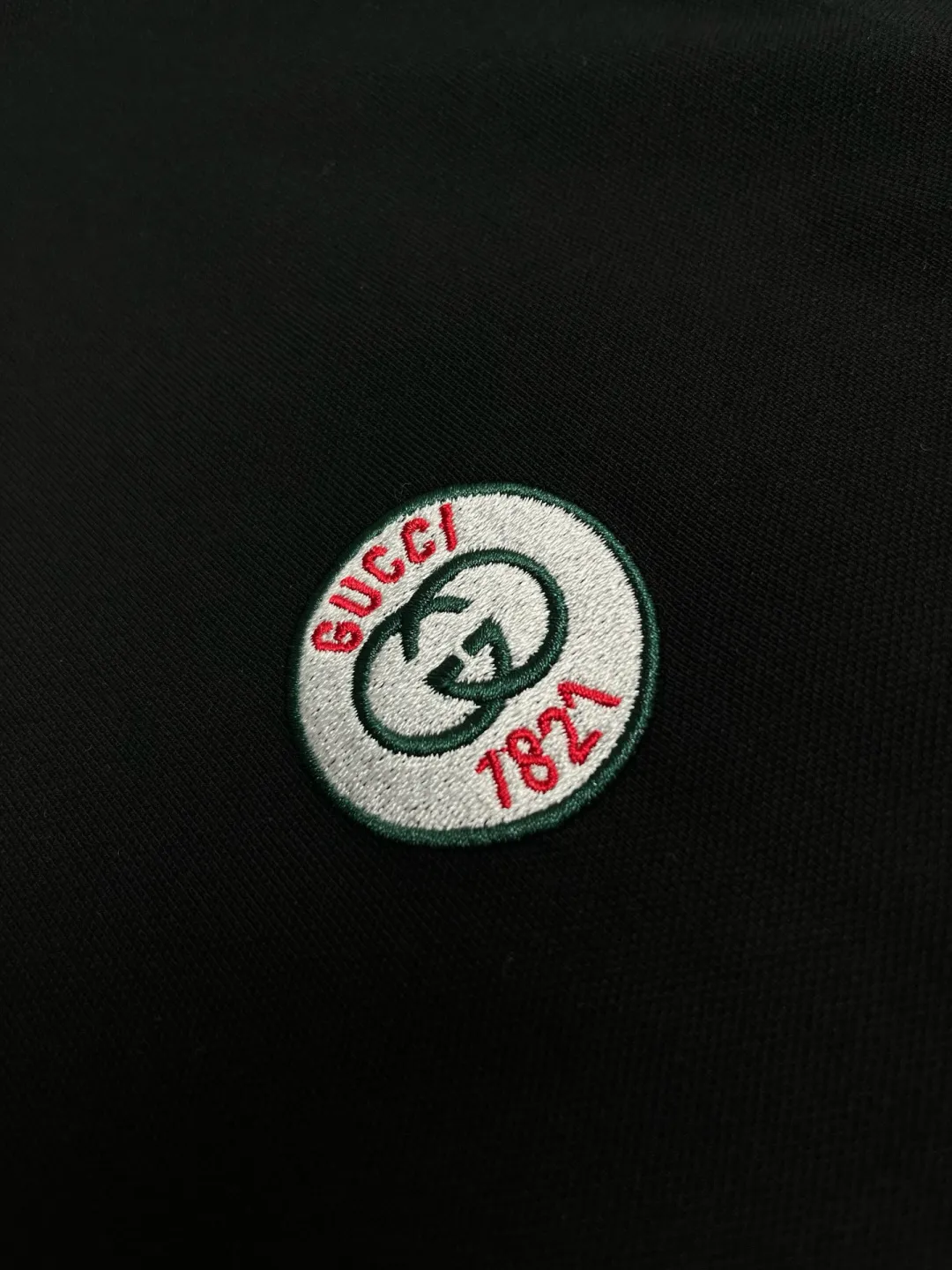 Contrast Collar Logo Patch Polo Shirt D11018882 — view 6