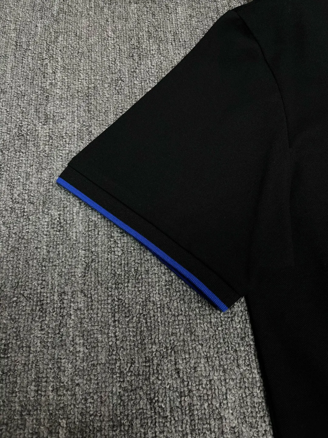 Contrast-Trim Piqué Polo Shirt D11018928 — view 6