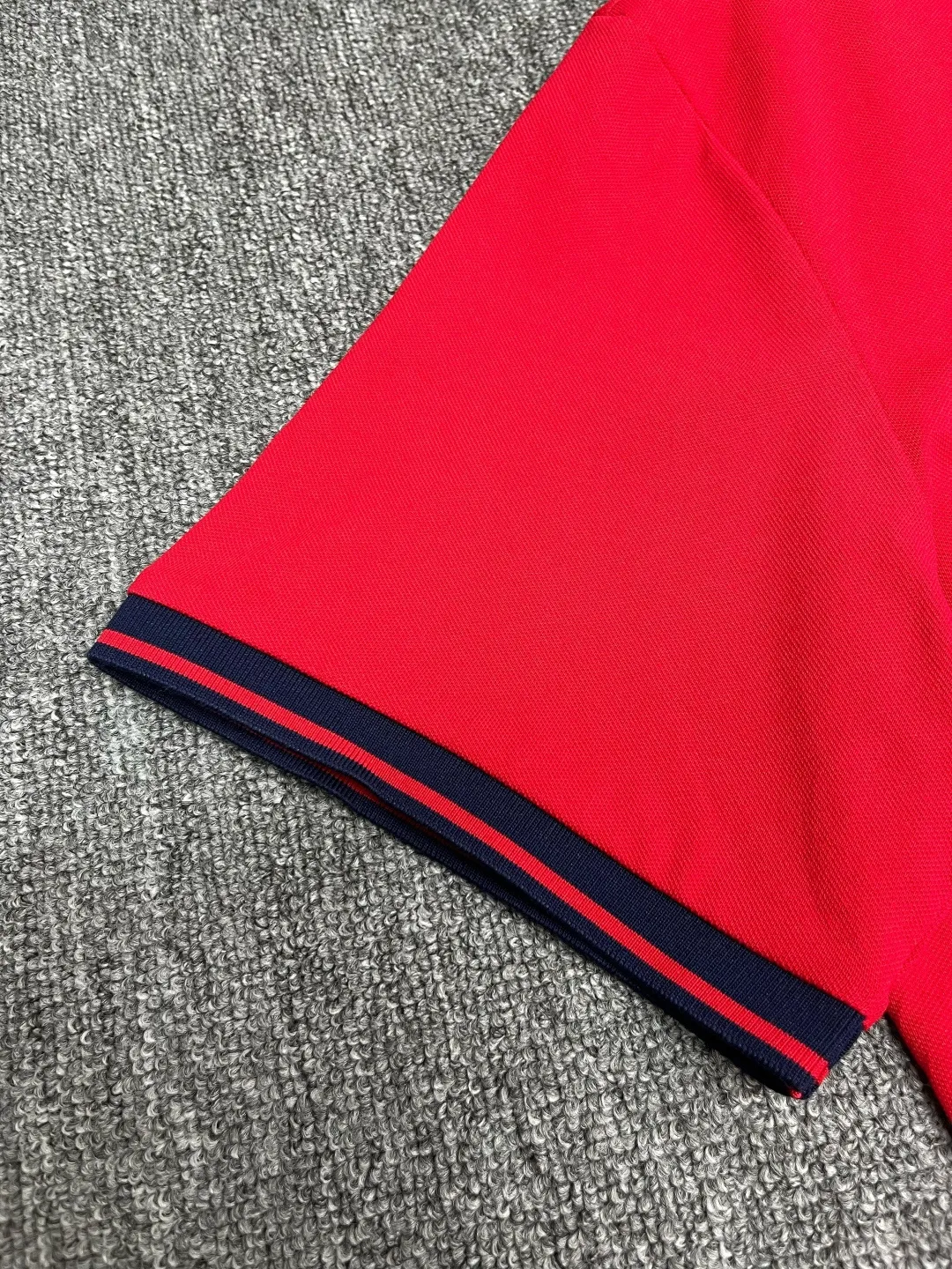 Logo-Embroidered Zip-Up Polo Shirt D11018934 — view 6