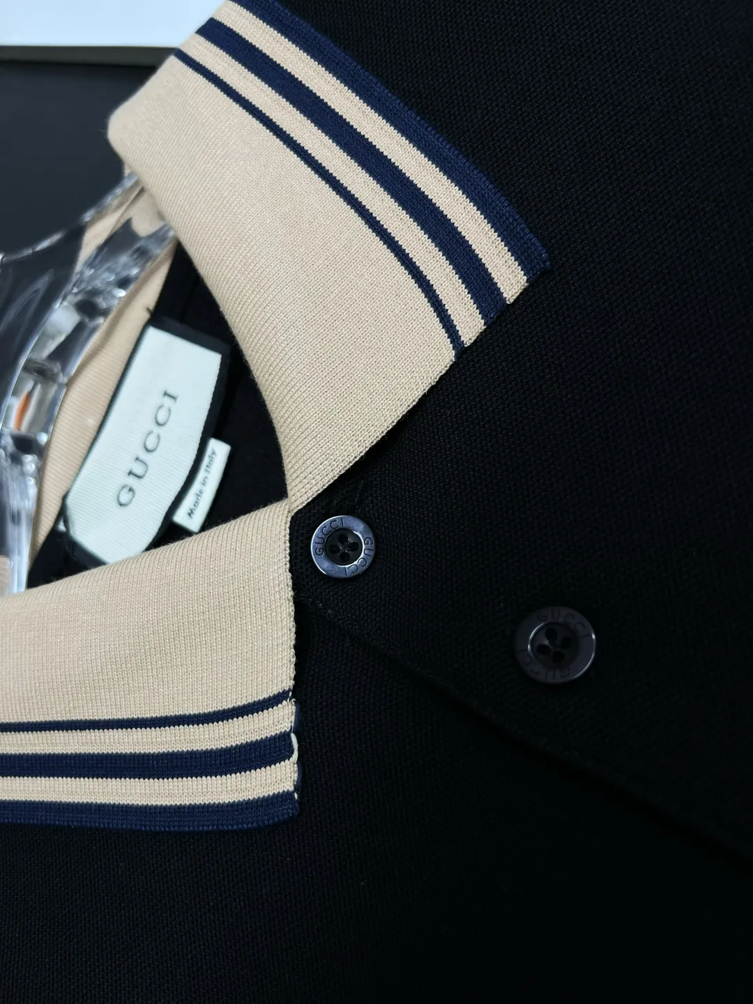 Interlocking G Contrast-Collar Polo Shirt D11018954 — view 6