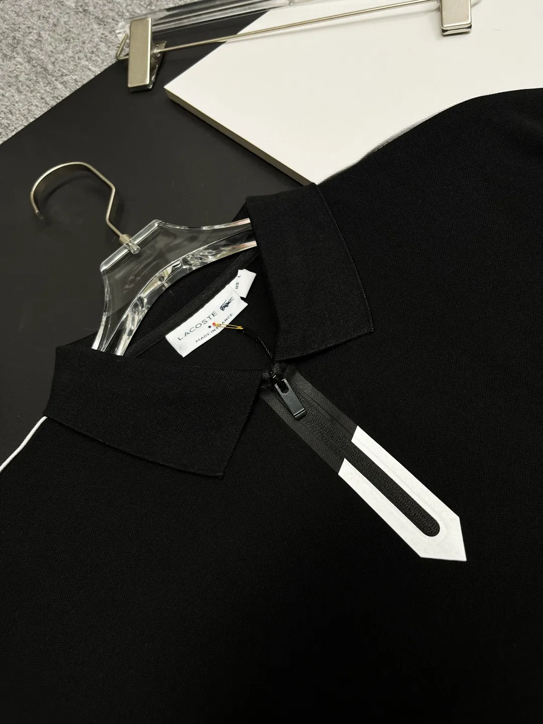 Zip-Neck Piqué Polo Shirt D11018947 — view 5