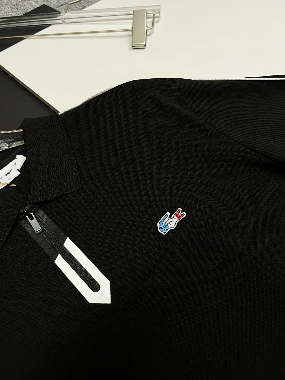 Zip-Neck Piqué Polo Shirt D11018947 — view 6