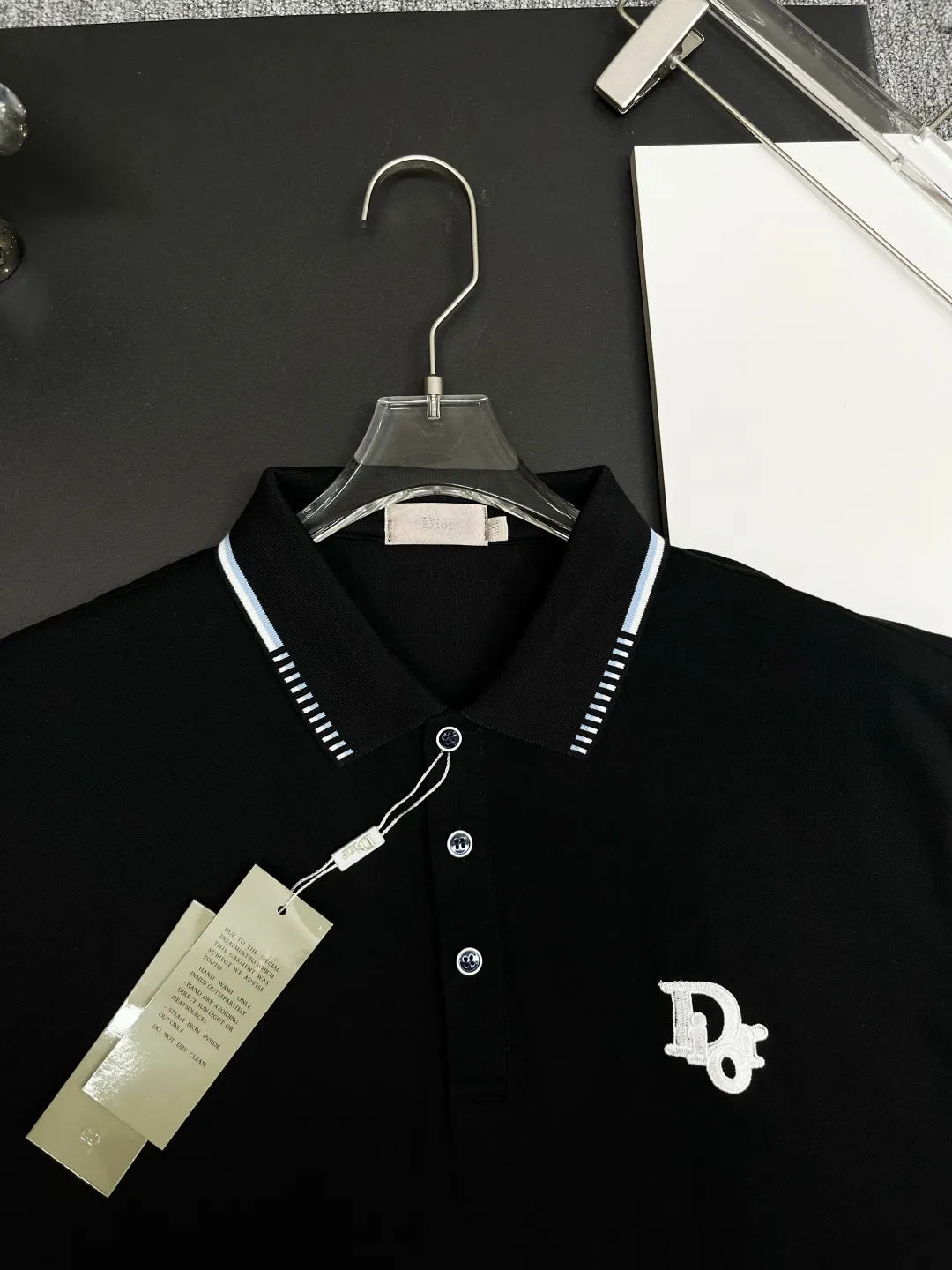 Logo Embroidery Tipped Polo Shirt D11018916 — view 4