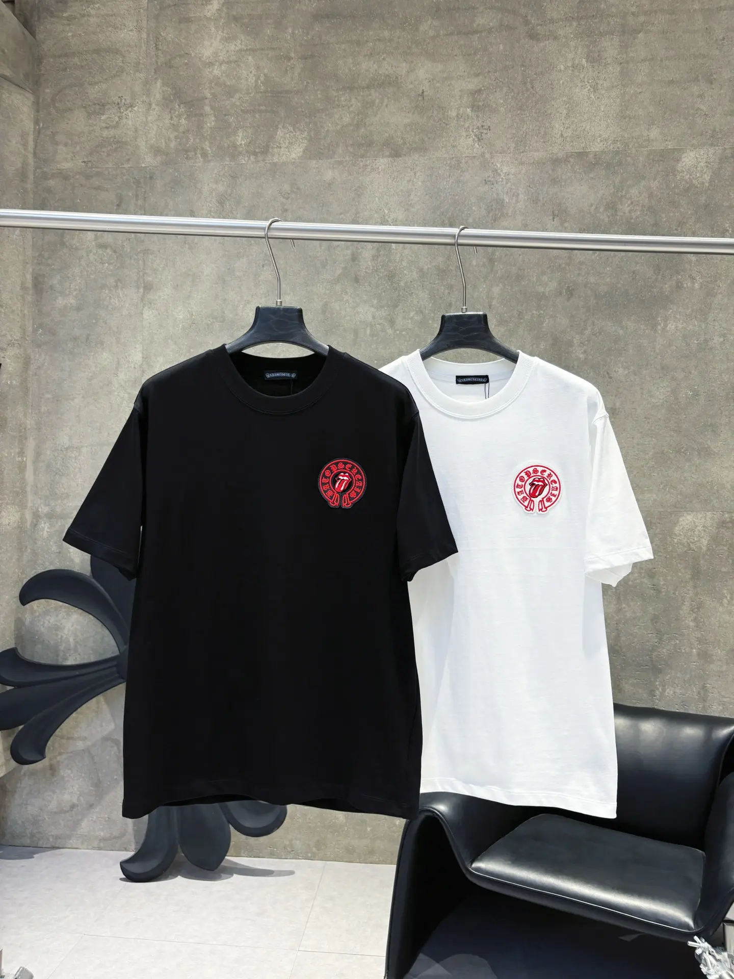 Embroidered Patch Cotton T-Shirt D9511631