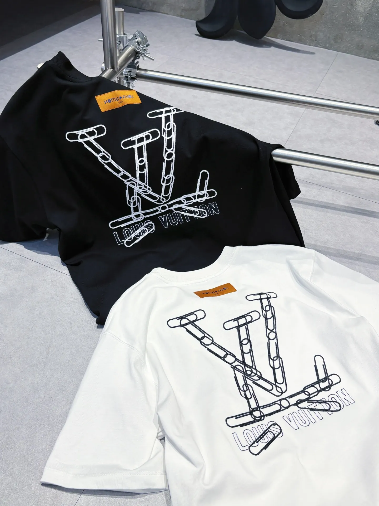 Embroidered Graphic Cotton T-Shirt D9511630 — view 6