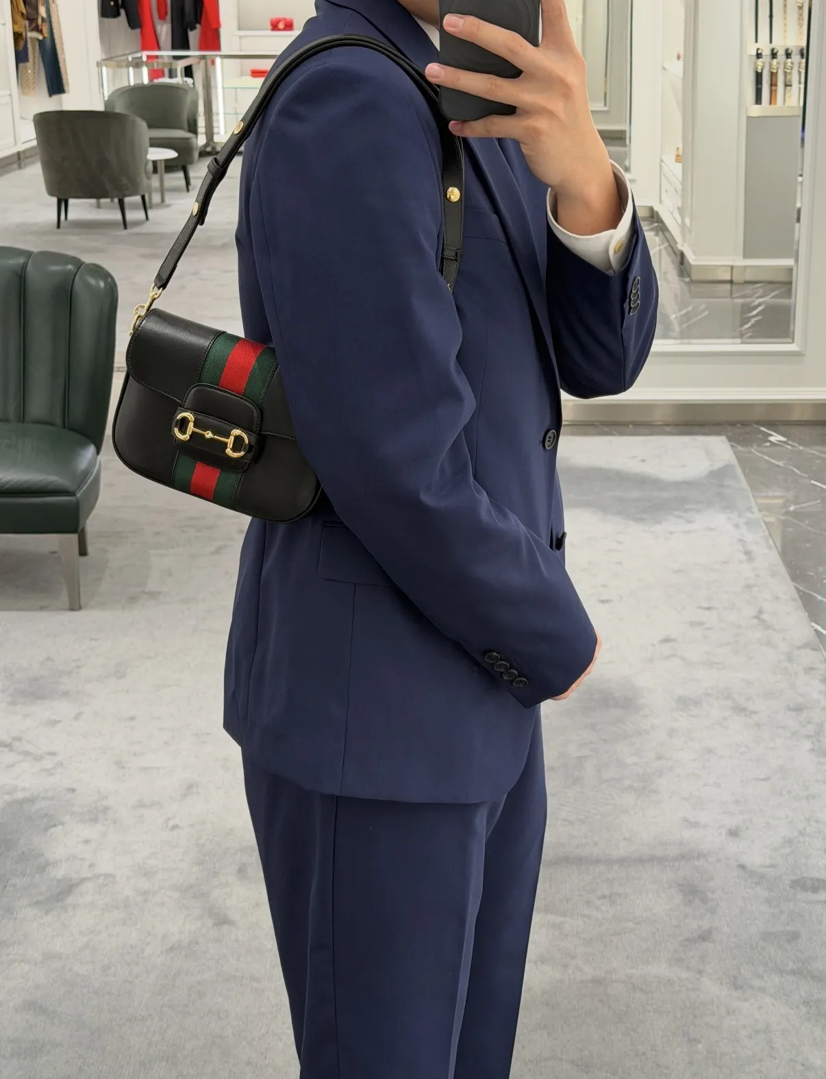 Gucci Horsebit 1955 Mini Shoulder Bag D31018298 — view 3