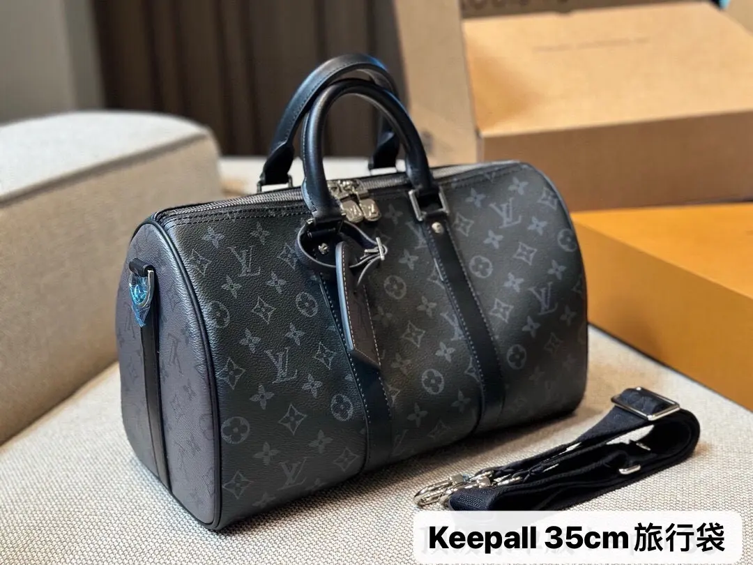 Keepall 35 Monogram Eclipse Travel Bag D46018522