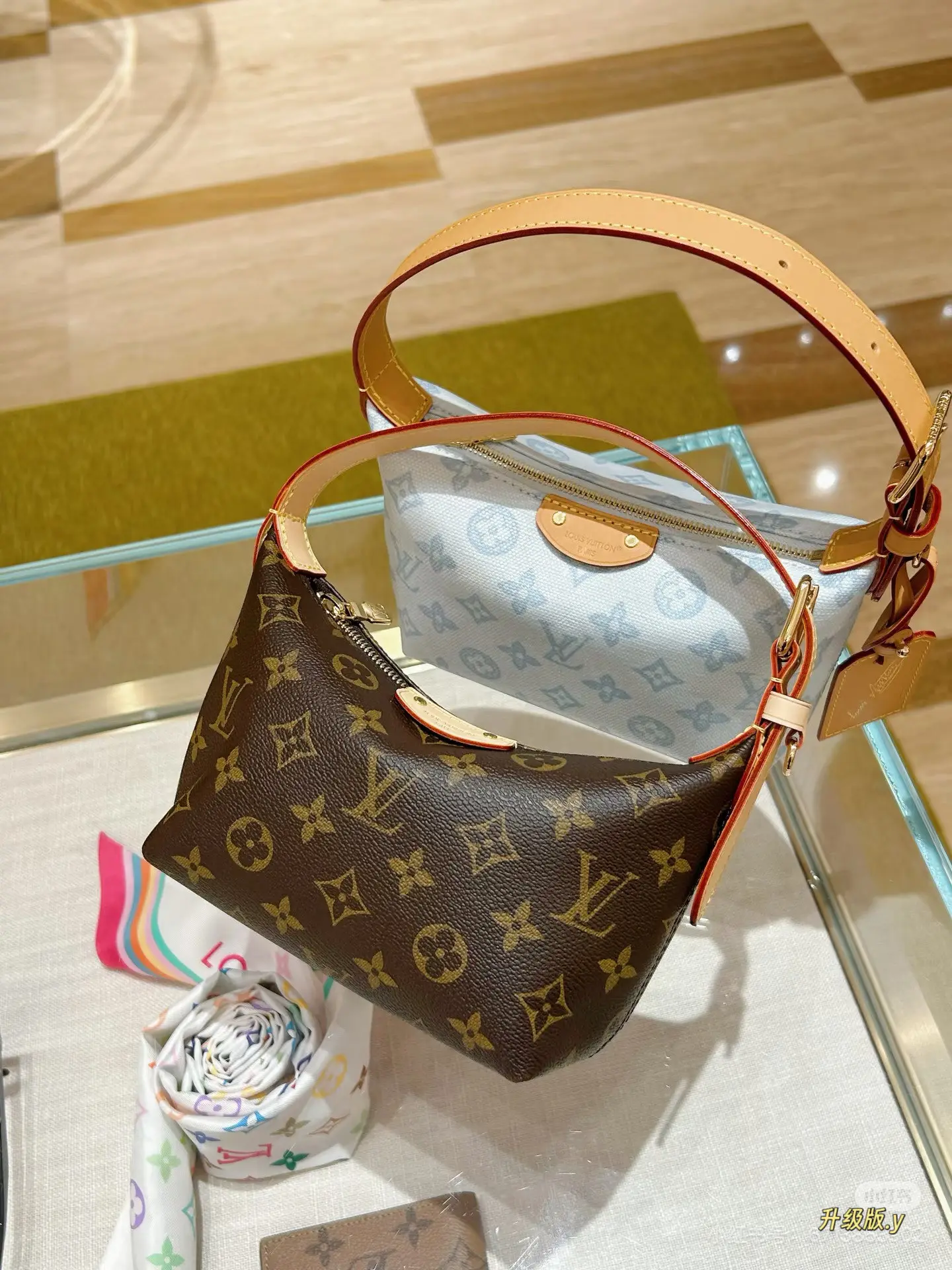 Monogram Lunchbox Bag D32018179 — view 2
