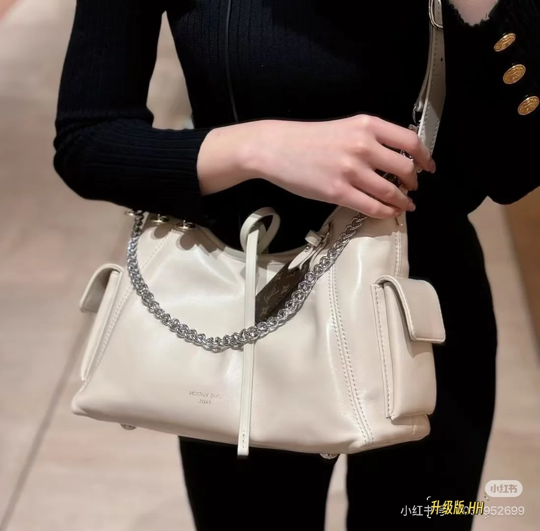 LV White Warrior Tote Shoulder Bag D38018318 — view 3