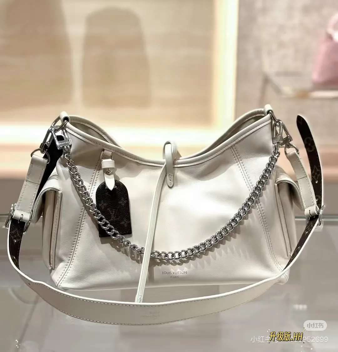 LV White Warrior Tote Shoulder Bag D38018318 — view 4