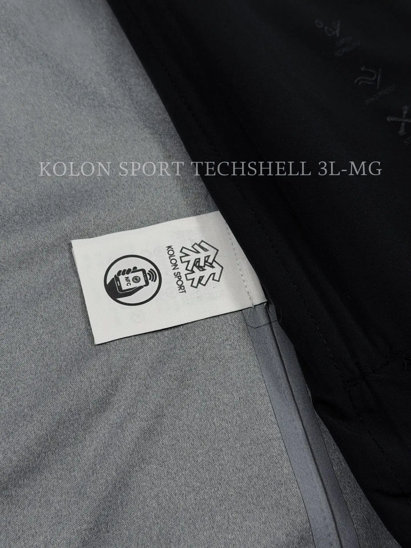 Techshell 3L Waterproof Softshell Jacket D38011489 — view 9