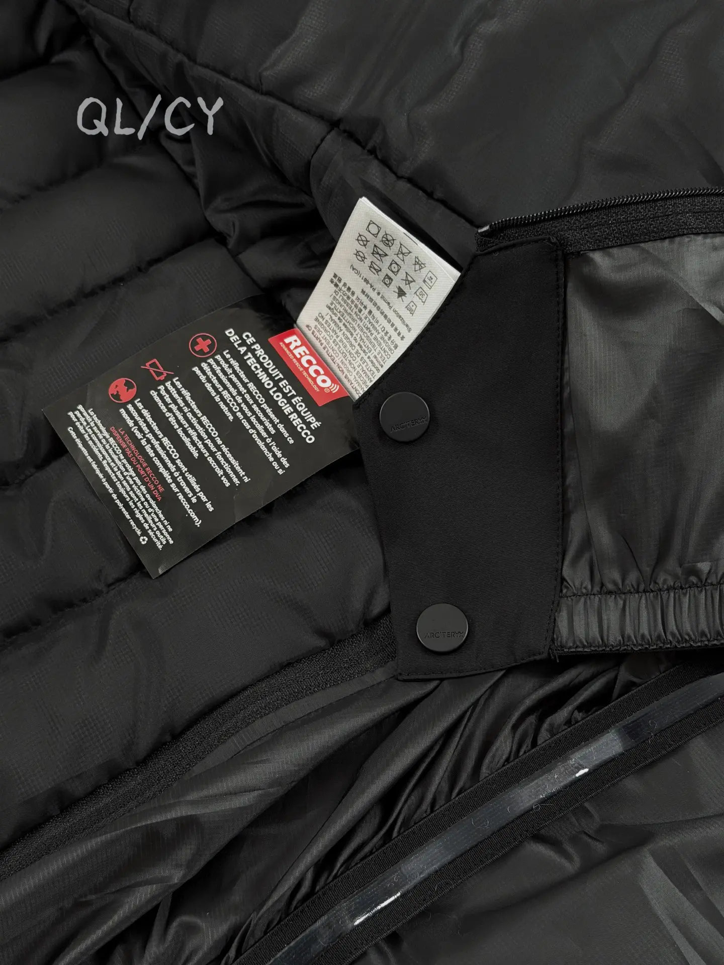 Nita Down GORE-TEX Hooded Puffer Jacket D58020961 — view 8