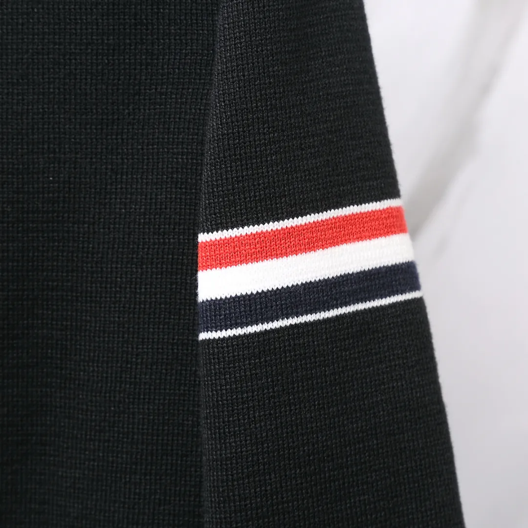 Striped Wool-Blend Zip-Up Knit Hoodie D25013063 — view 8