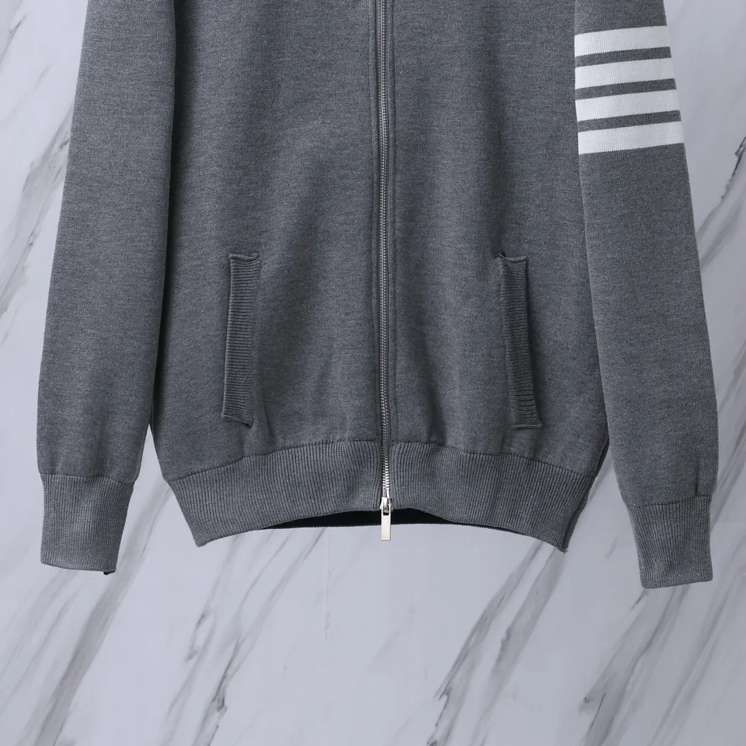 Embroidered Wool-Blend Bomber Cardigan D28513070 — view 6