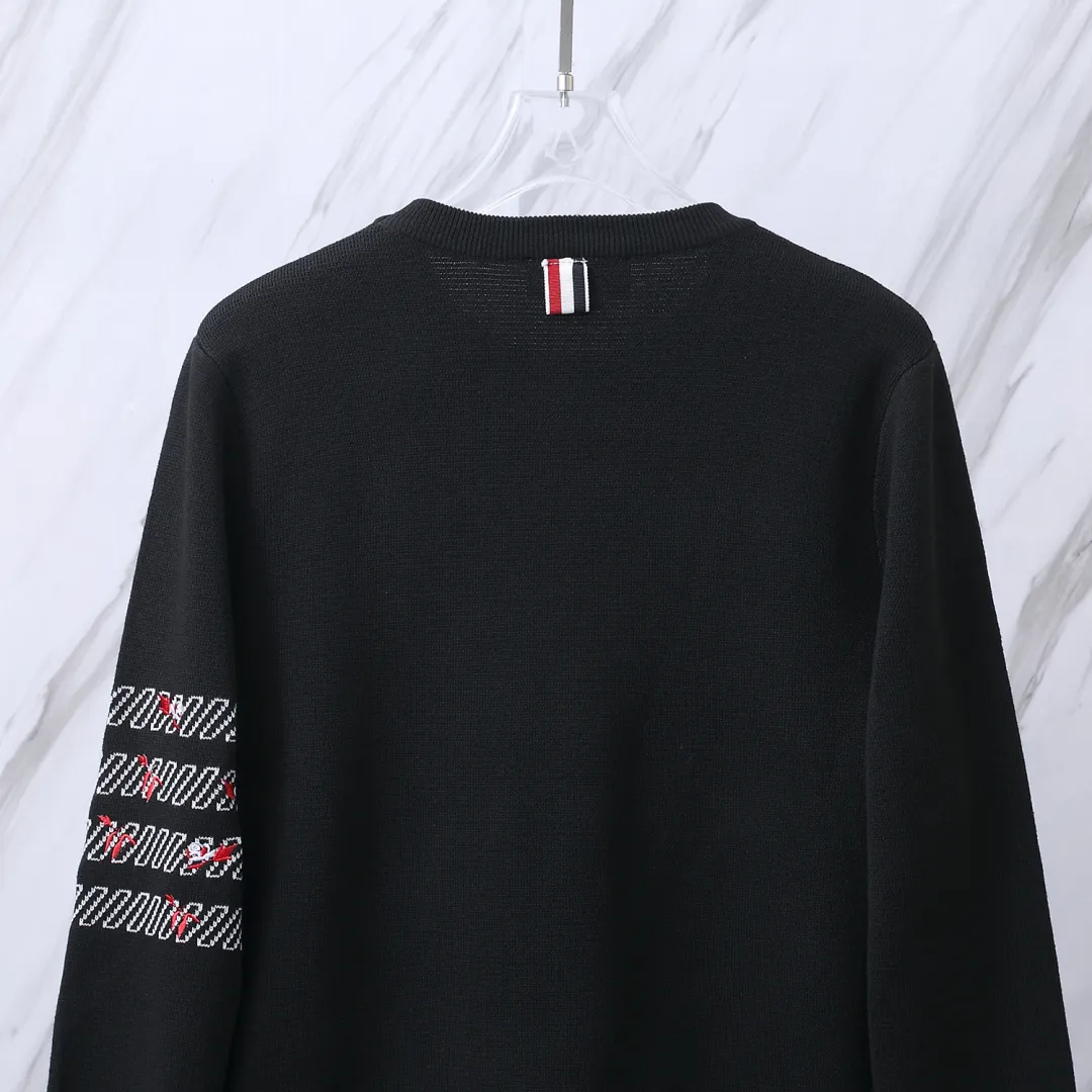 Rose Embroidered 4-Bar Stripe Crew-Neck Sweater D24013100 — view 8