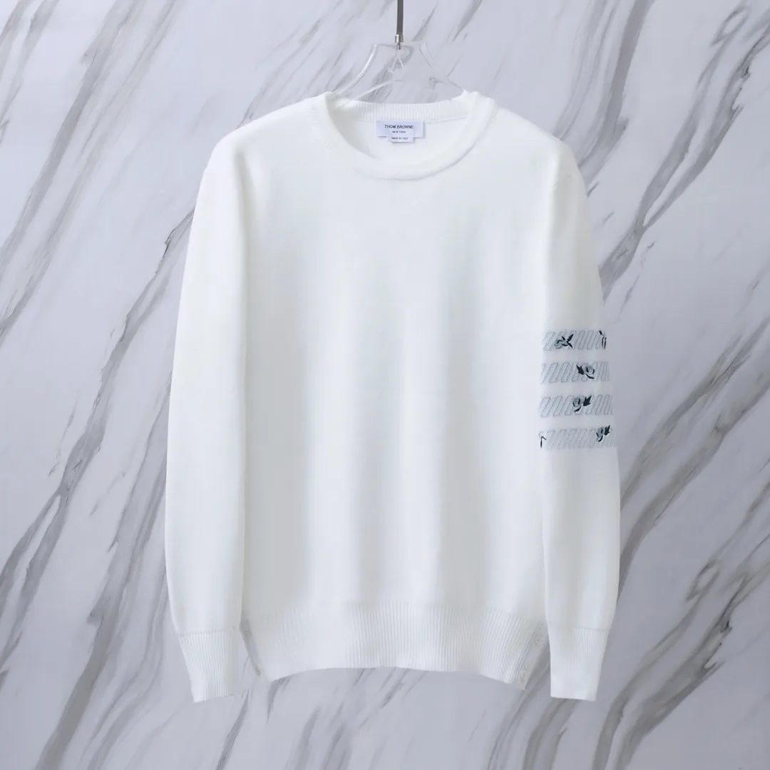 Embroidered Rose 4-Bar Crew-Neck Sweater D24013104 — view 2