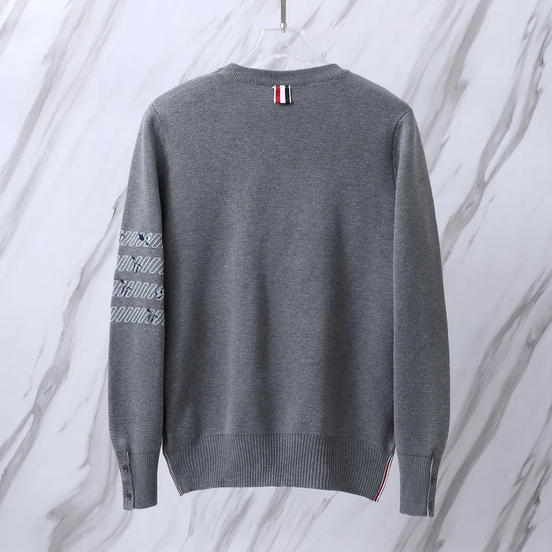 Embroidered Rose 4-Bar Crew-Neck Sweater D24013104 — view 5