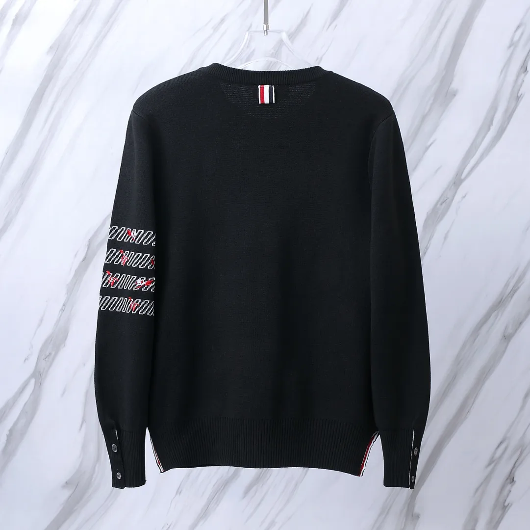 Embroidered Rose 4-Bar Crew-Neck Sweater D24013104 — view 9
