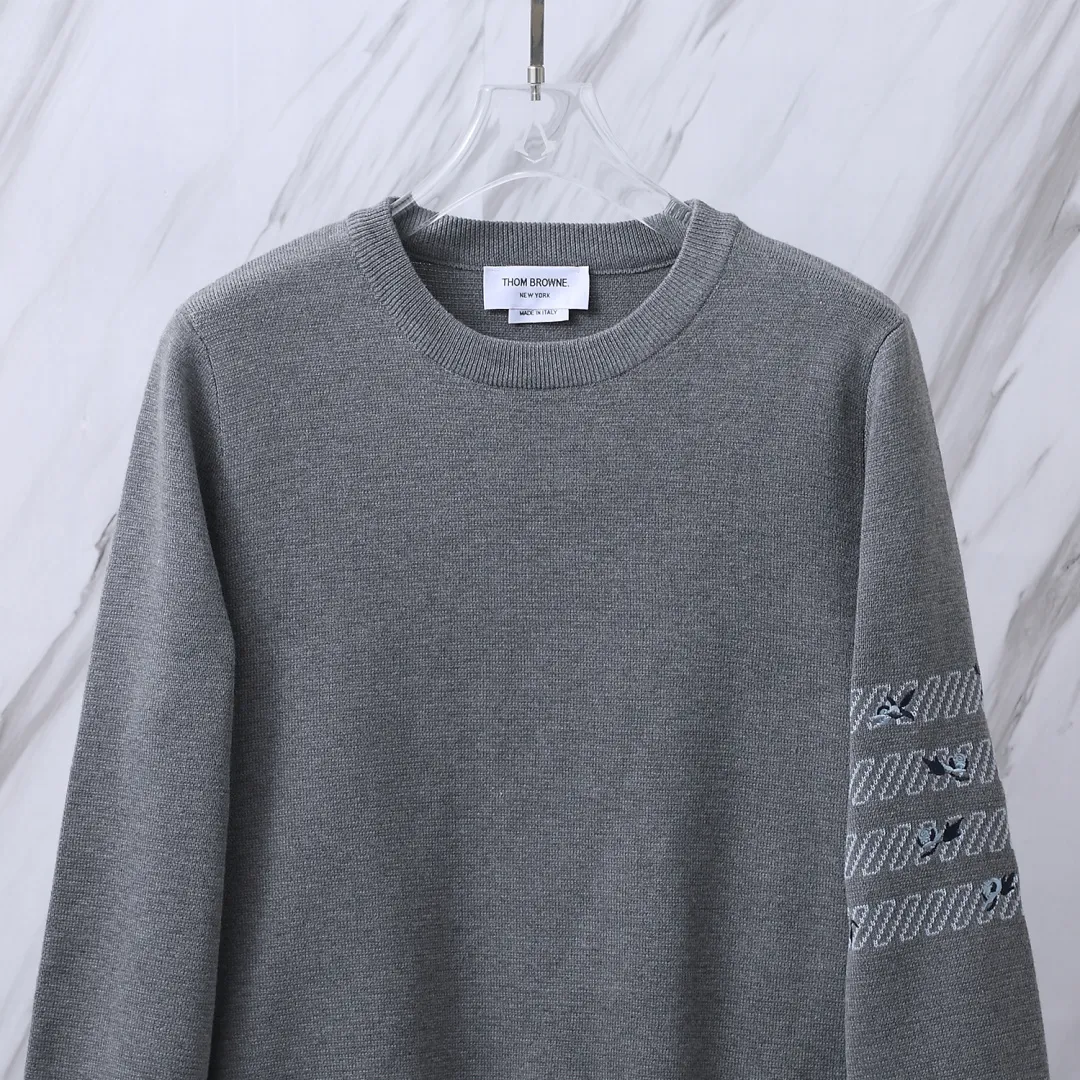 Rose Embroidered 4-Bar Stripe Crew-Neck Sweater D24013102 — view 4
