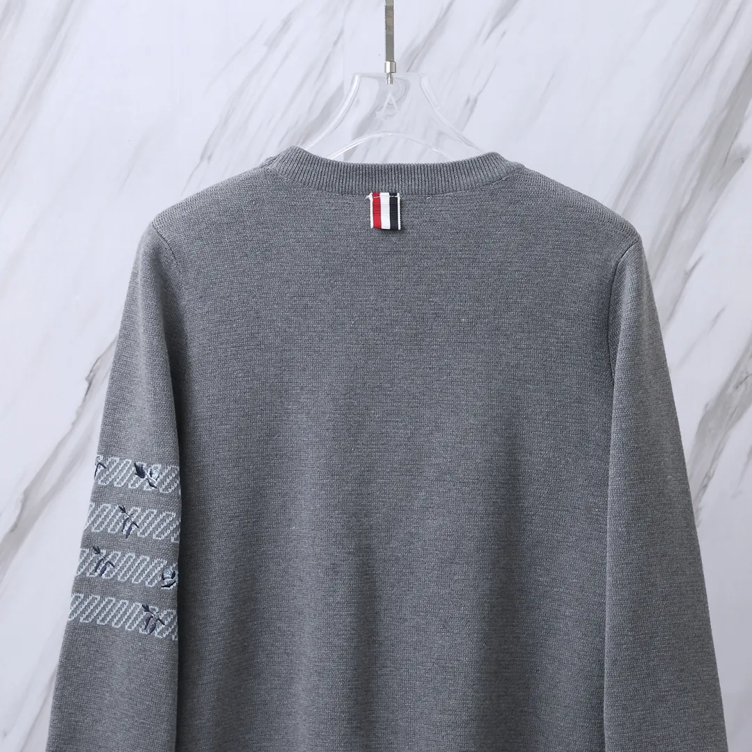 Rose Embroidered 4-Bar Stripe Crew-Neck Sweater D24013102 — view 6