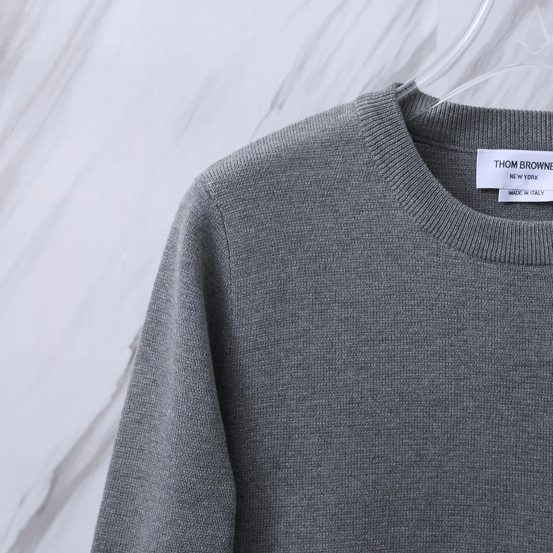 Rose Embroidered 4-Bar Stripe Crew-Neck Sweater D24013102 — view 9