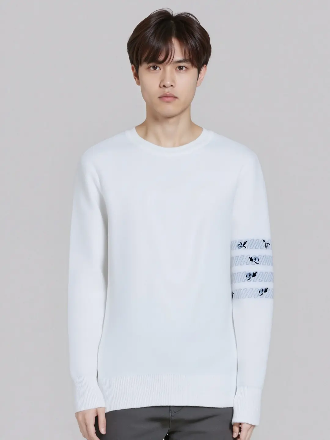 Rose Embroidery 4-Bar Stripe Crew-Neck Sweater D24013099