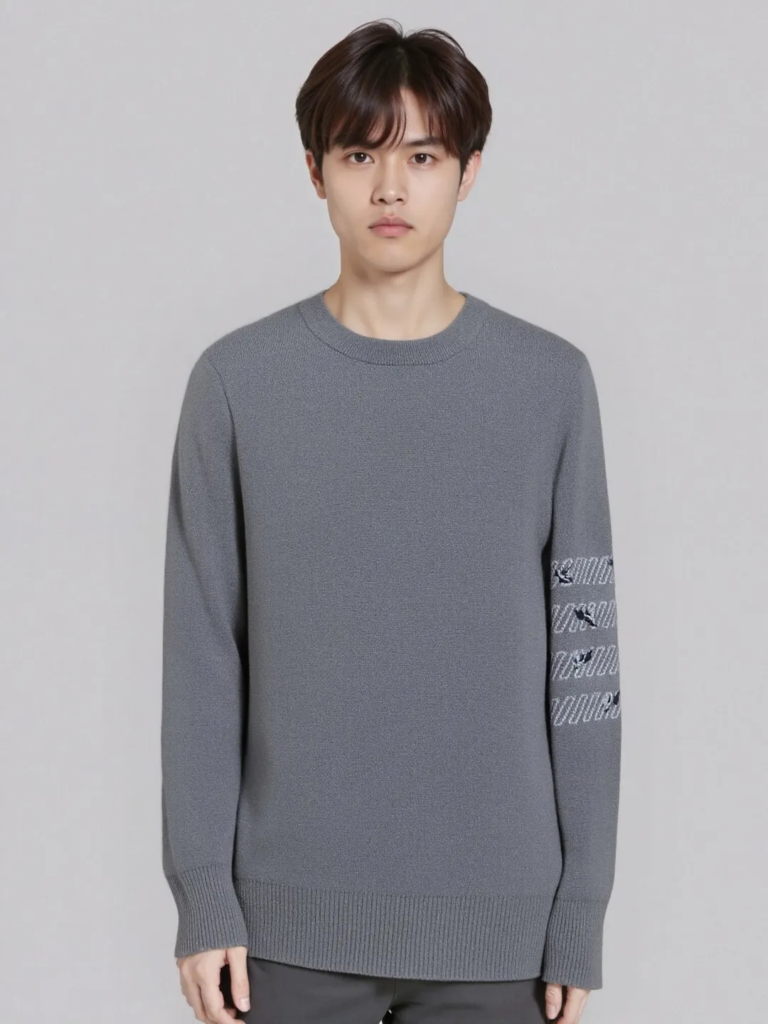 Rose Embroidery 4-Bar Stripe Crew-Neck Sweater D24013099 — view 3