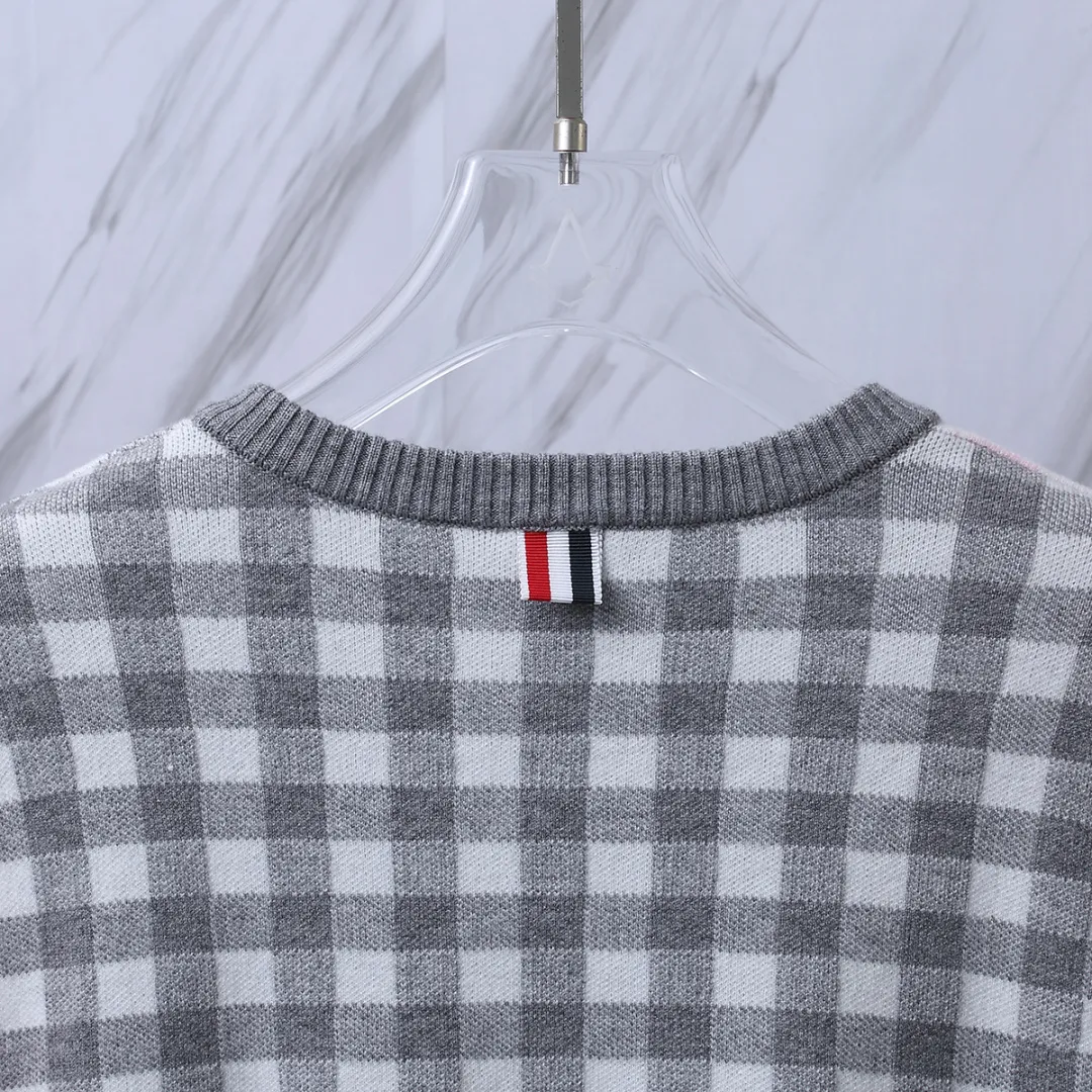 Gingham Merino Wool-Blend Cardigan D24513061 — view 8