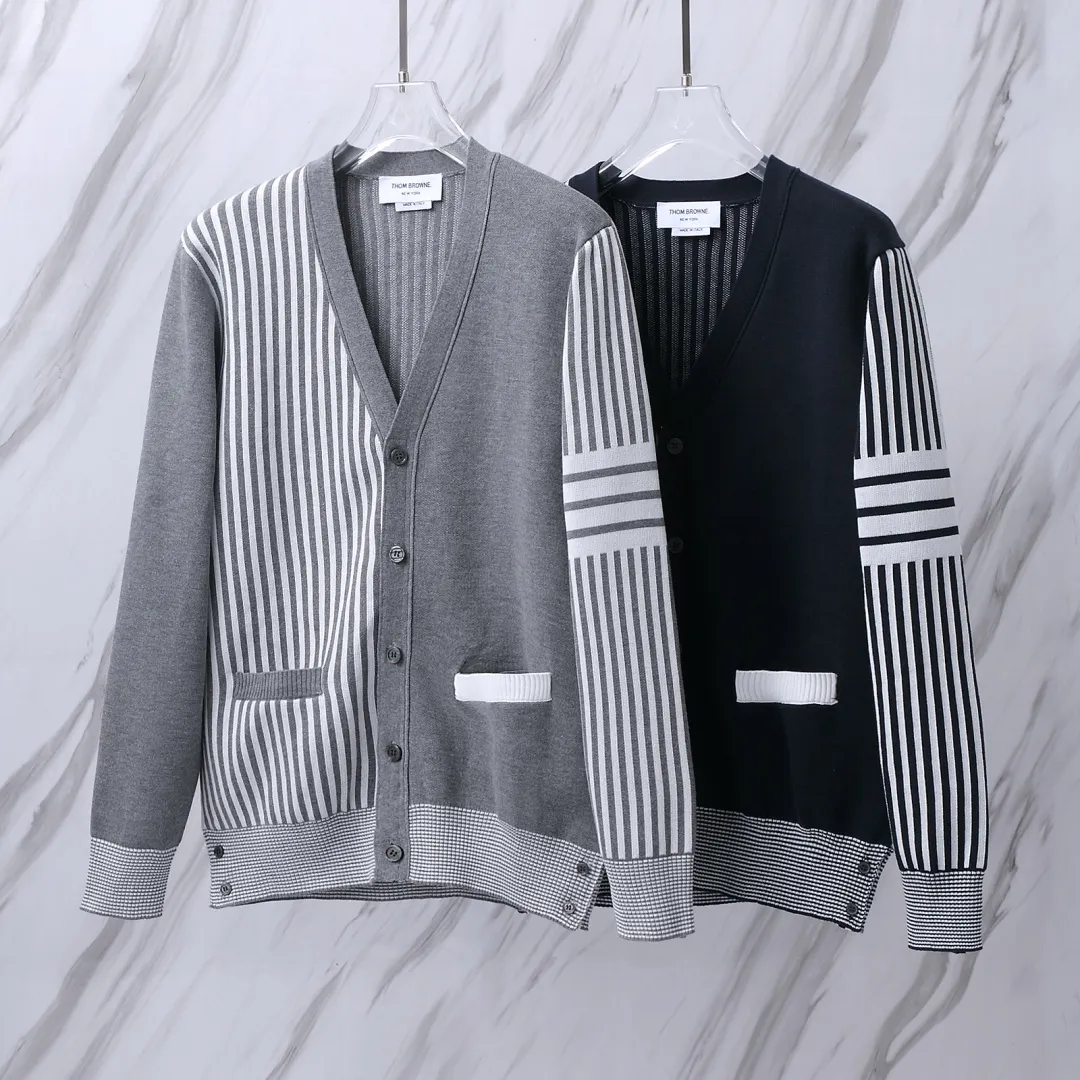 Striped Wool-Blend V-Neck Cardigan D25513080