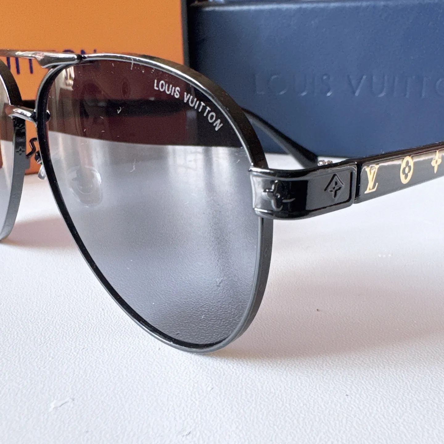 Louis Vuitton Square-Frame Sunglasses D21017744 — view 5