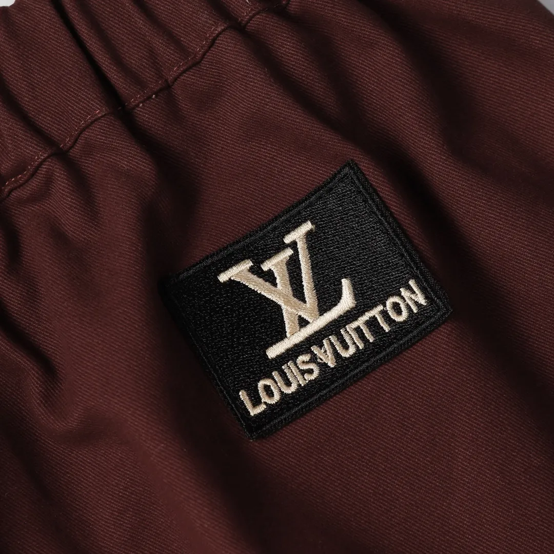 Logo-Embroidered Cotton-Blend Cargo Shorts D19013254 — view 4