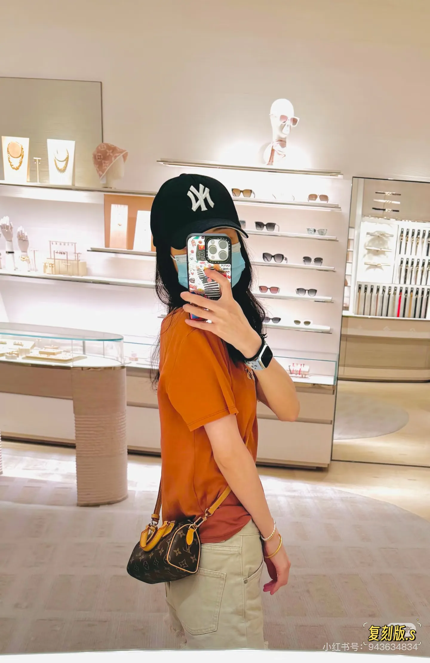 Monogram Mini Speedy Bandoulière Bag D39018387 — view 2