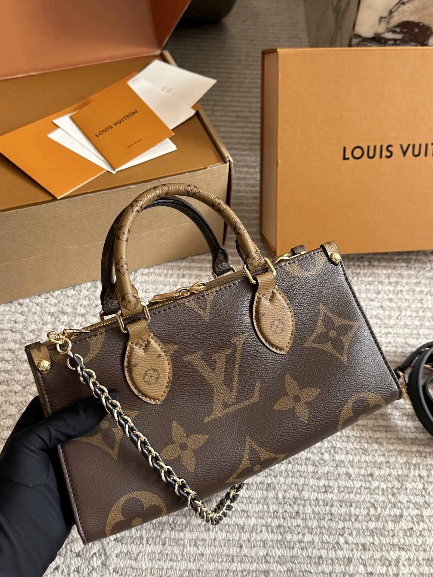 Monogram OnTheGo East West Tote Bag D35518213 — view 6