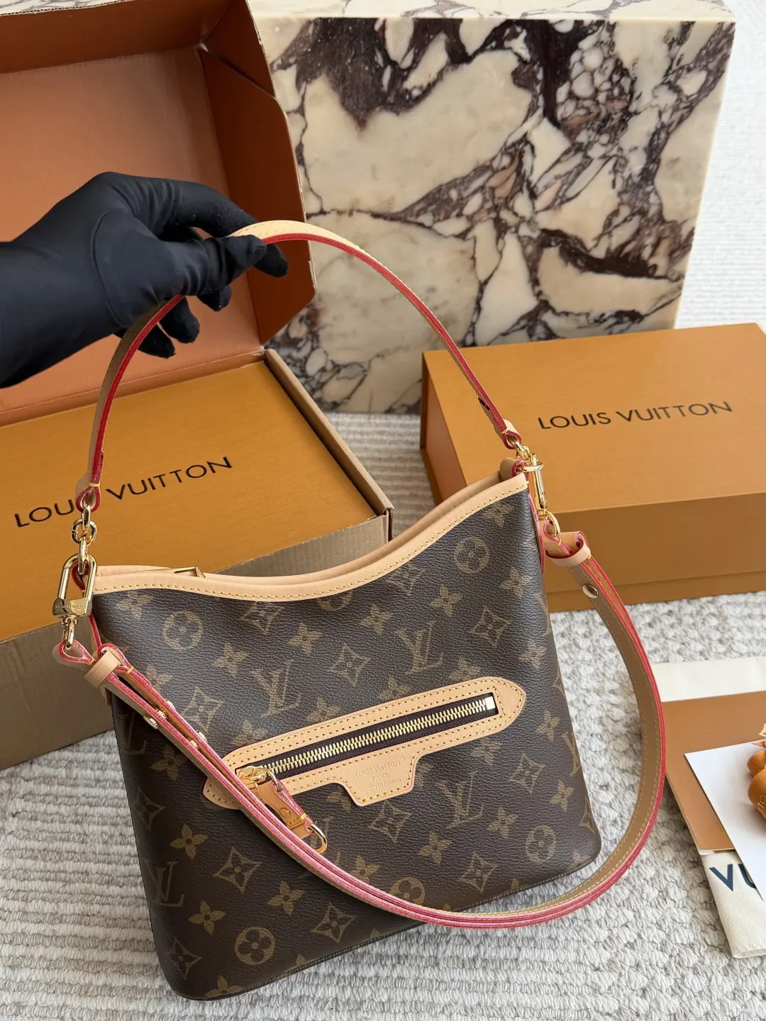 Monogram Canvas Lineup Tote Bag D35517878