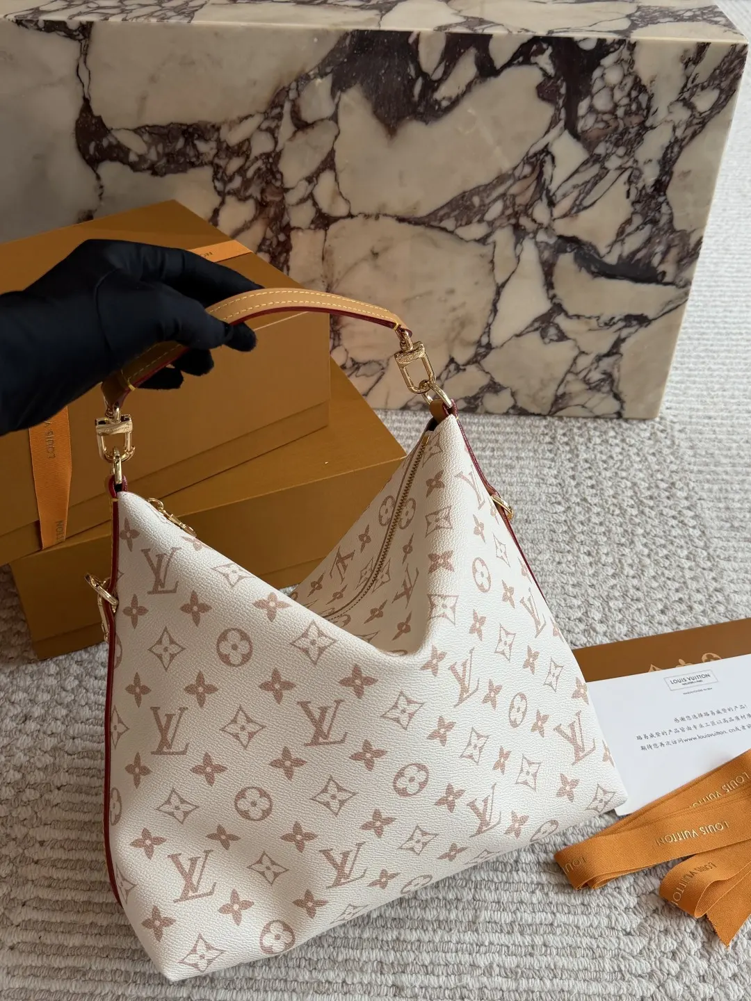 Monogram Multipass Hobo Bag D35518154 — view 4