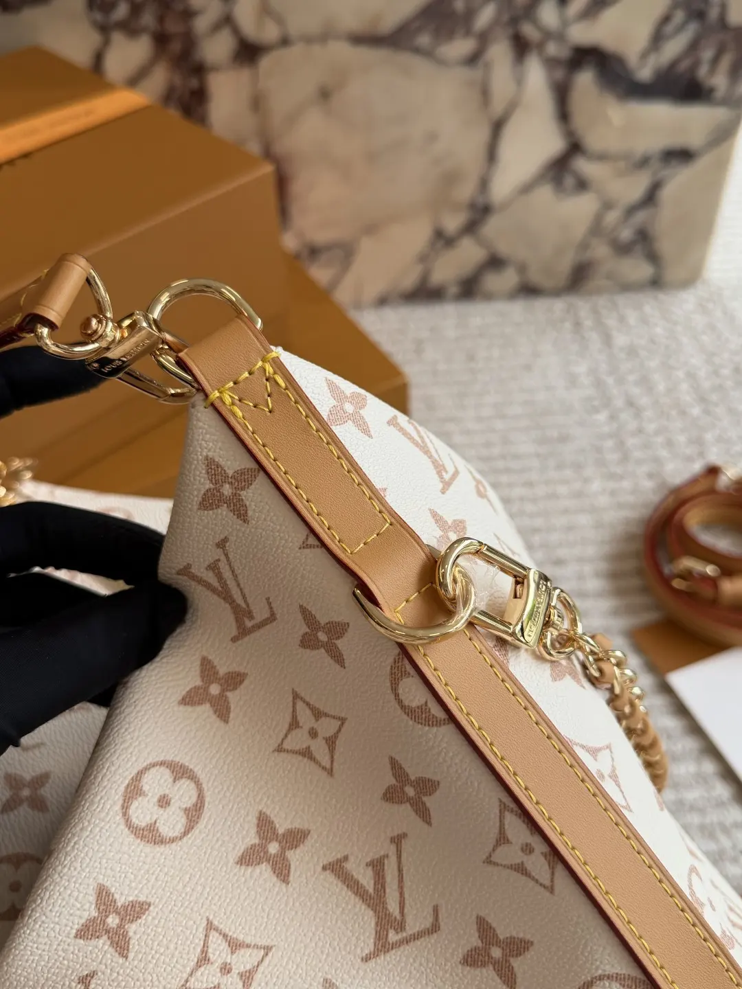 Monogram Multipass Hobo Bag D35518154 — view 7