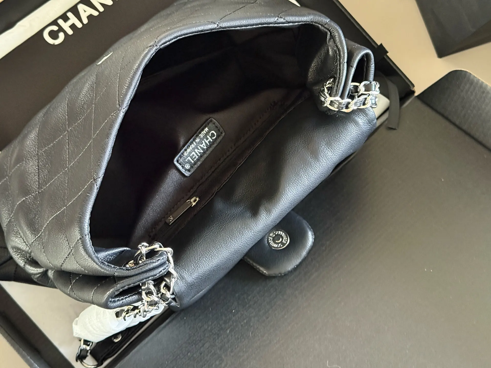 Chanel Quilted Leather Crossbody Bag D27518224 — view 8