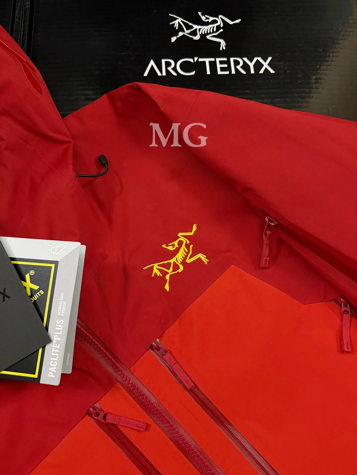Rush Jacket Year of the Horse Limited Edition D39020840 — view 2