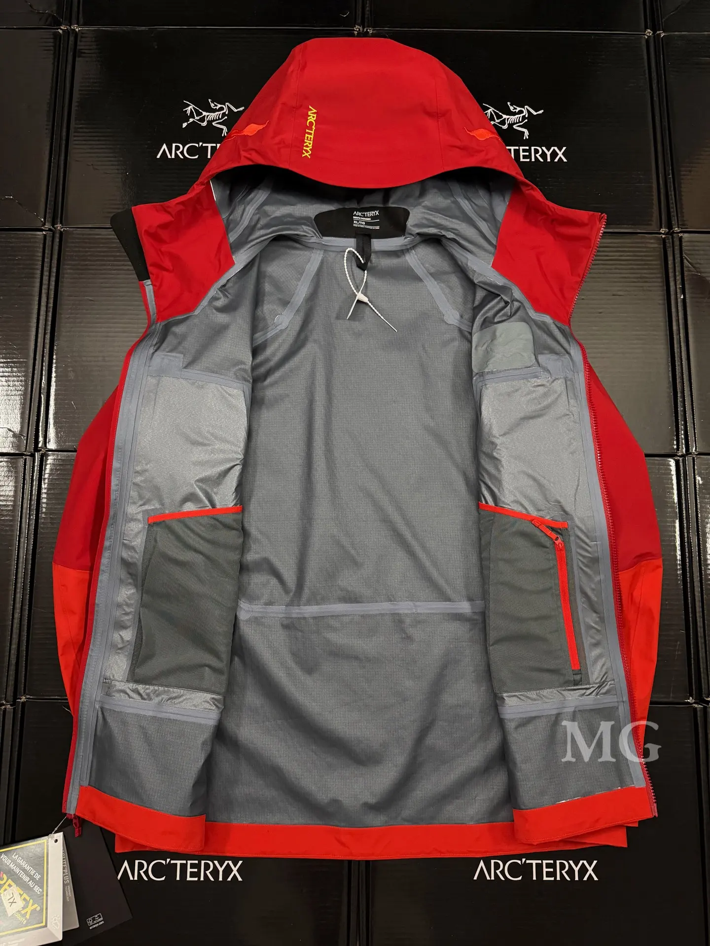 Rush Jacket Year of the Horse Limited Edition D39020840 — view 7