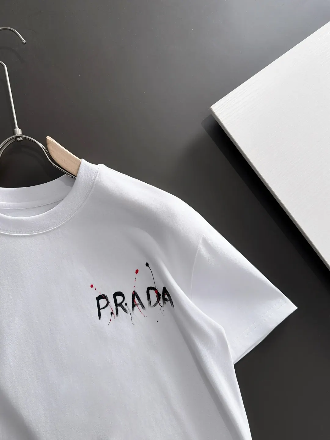Logo Graphic Cotton T-Shirt D18013557 — view 2