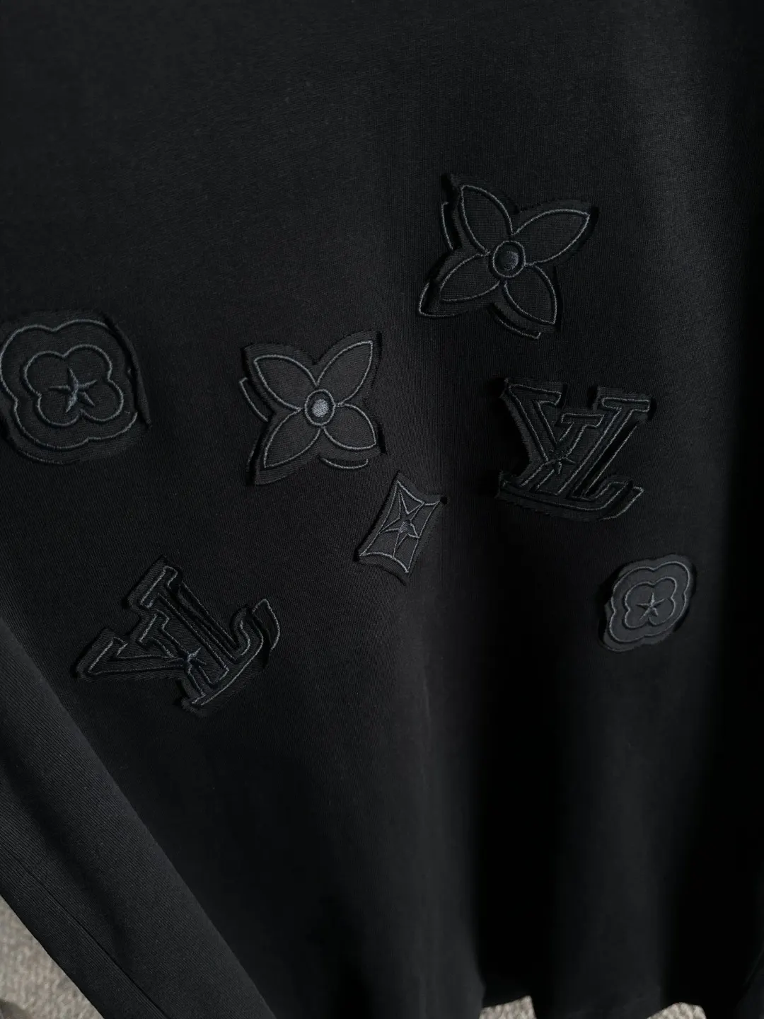 Embroidered Monogram Cotton T-Shirt D18013558 — view 3
