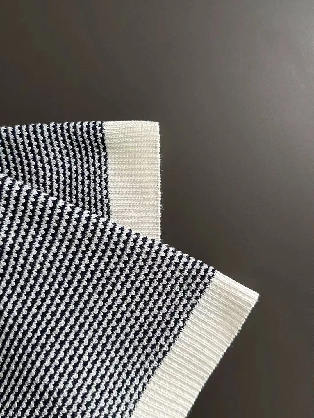 Textured Striped Knit Polo Shirt D20015253 — view 5